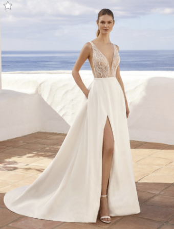Love by Enzoani Style #Christina #0 default Ivory/Nude thumbnail